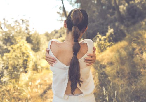 équilibre hormonal, cycle menstruel, infertilité, solutions naturelles pour tomber enceinte, fatigue et fertilité, yoga fertilité, naturopathie fertilité comment agir sur sa fertilité naturellement ?